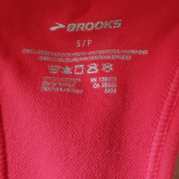 Racerback, run bra, S, red, exercise,  Brooks - Picture 3 of 3